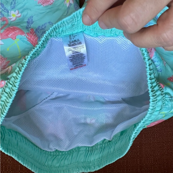 ๐3/$20๐ swim trunks/shorts size 6 flamingo - Picture 6 of 6